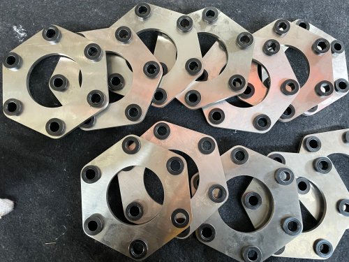 钢膜片联轴器和铝合金膜片联轴器有什么不同