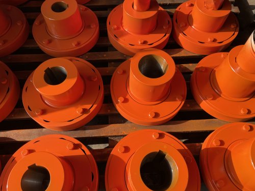 梅花联轴器的装置工作及螺栓装置流程